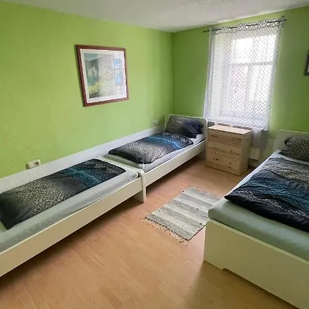 Gemutliches Im Zentrum Ichenhausens Und In Der Nahe Des Legolandes Apartamento *